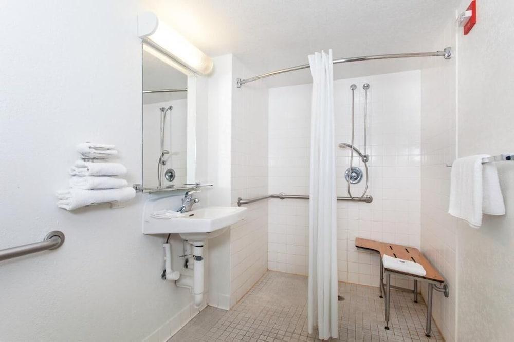 Park Inn By Radisson, Turlock Εξωτερικό φωτογραφία