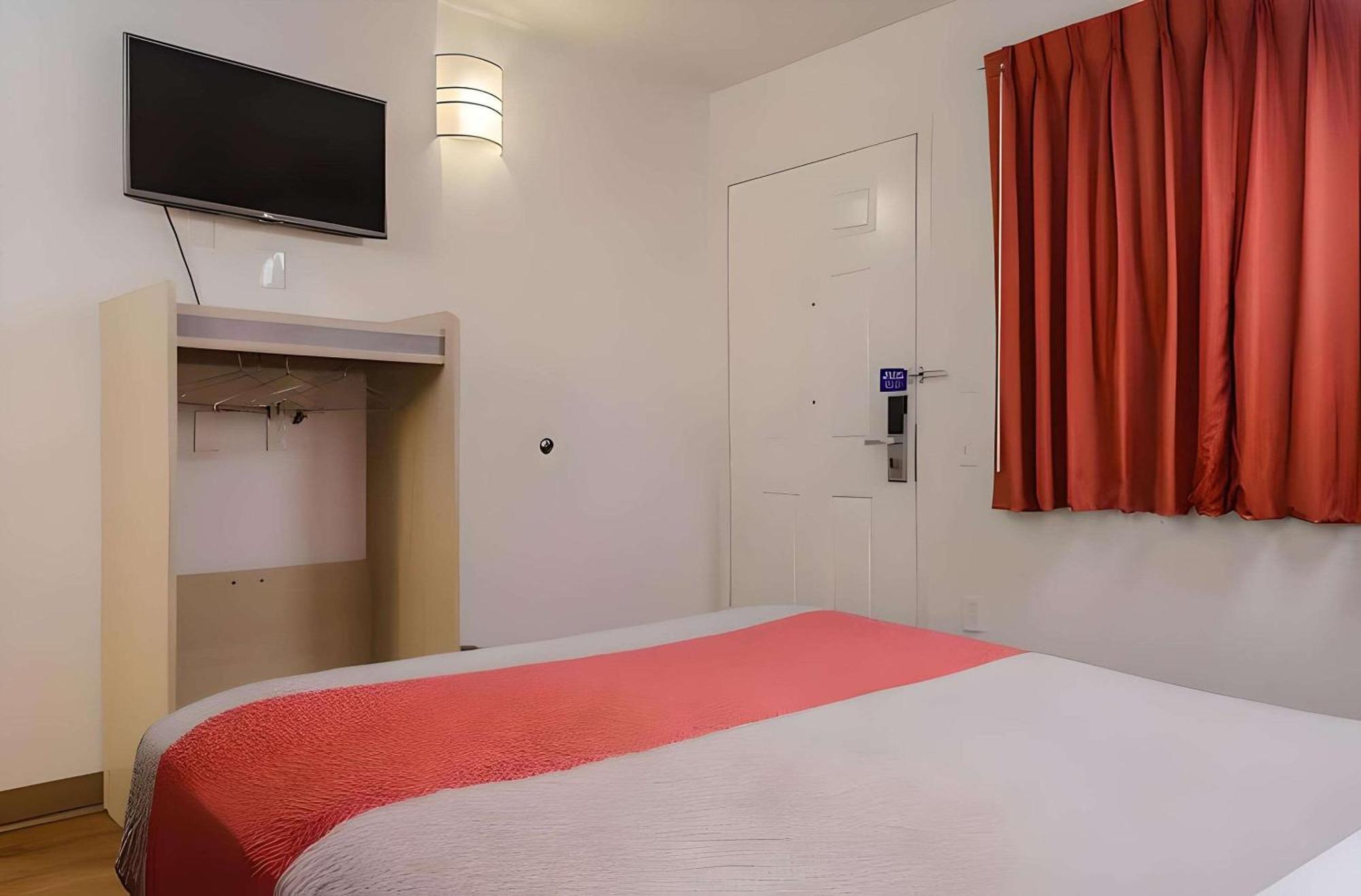 Park Inn By Radisson, Turlock Εξωτερικό φωτογραφία