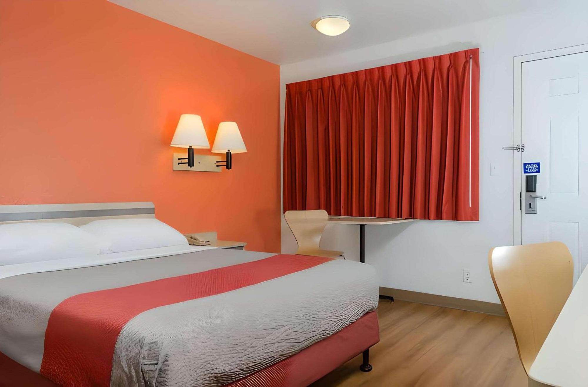 Park Inn By Radisson, Turlock Εξωτερικό φωτογραφία