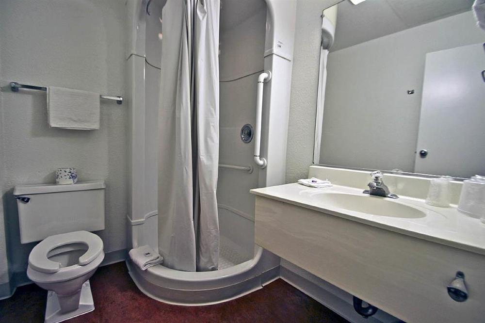 Park Inn By Radisson, Turlock Δωμάτιο φωτογραφία